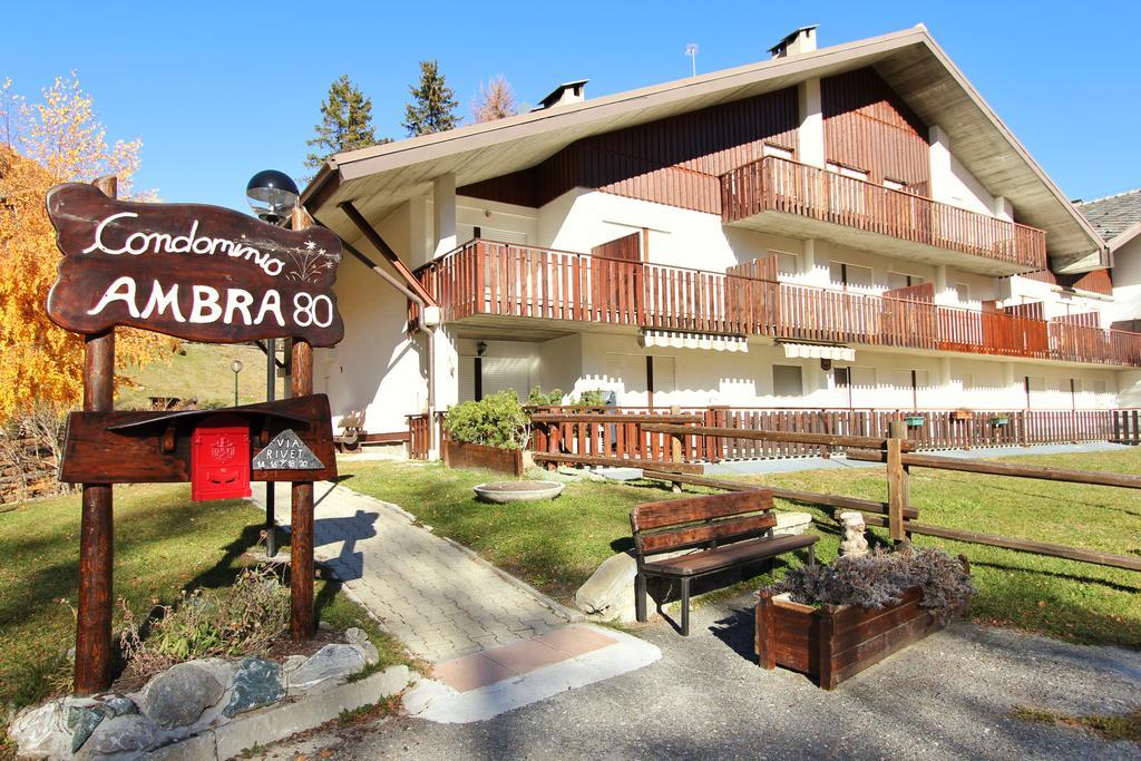 Hostdomus - Bi Level Apartment Pragelato Buitenkant foto