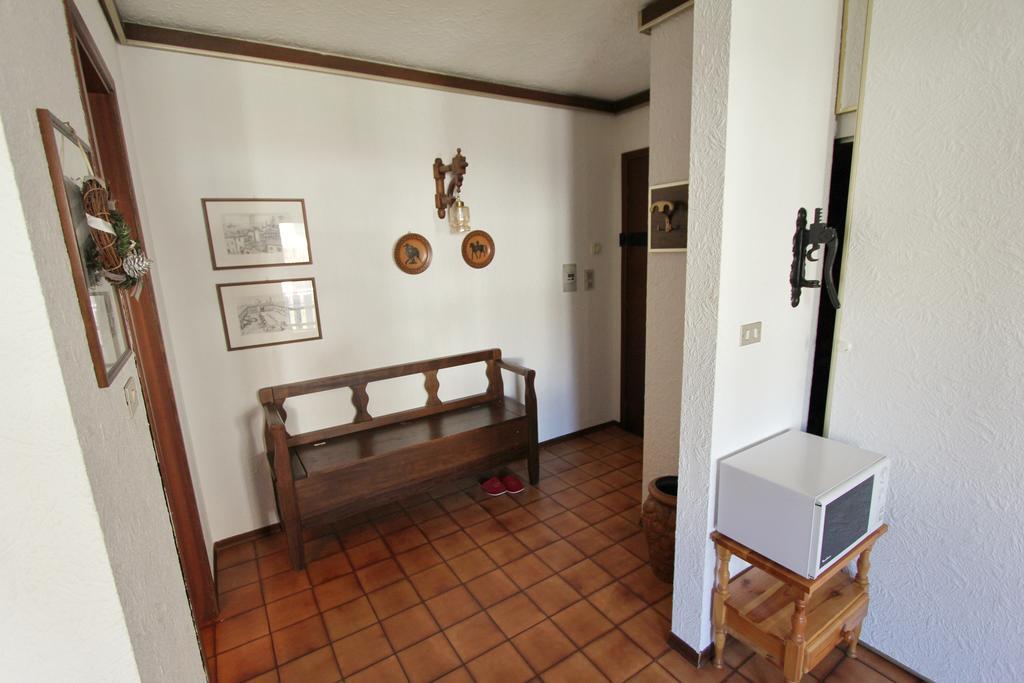 Hostdomus - Bi Level Apartment Pragelato Buitenkant foto